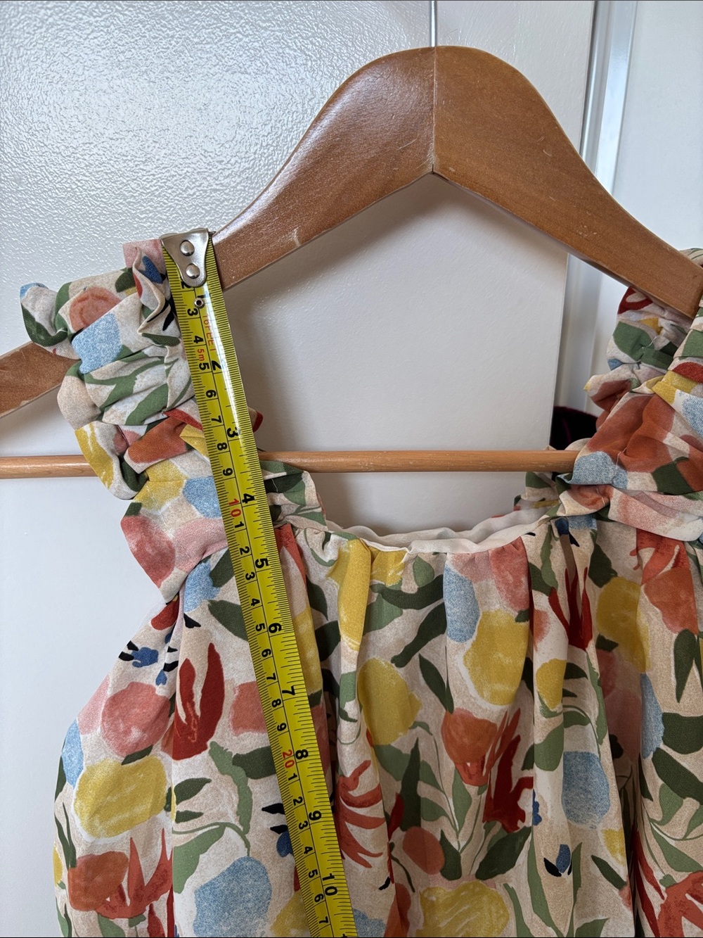 Beautiful Floral Ruffle Strap Top - Picture 7 of 11